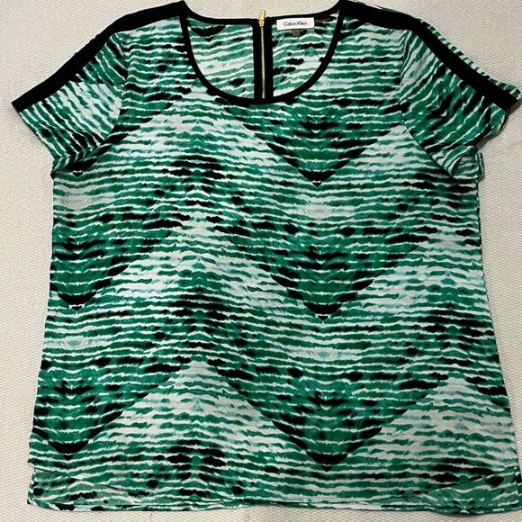 Calvin Klein Women's Green Patterned Cap Sleeve Top - Size XL - Picture 8 of 8